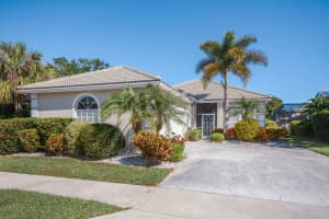 7745 Edinburough Lane, Delray Beach, FL 33446 Sold 05/27/25
