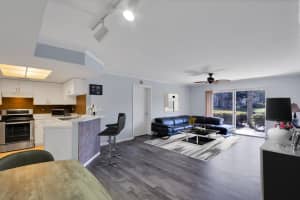 600 Crestwood Court N 611, Royal Palm Beach