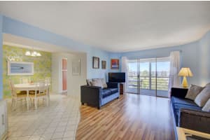 3590 Via Poinciana 613, Lake Worth, FL 33467 Sold 07/11/25