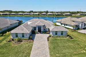 5594 Bent Pine Square, Vero Beach, FL 32967 Sold 05/02/25