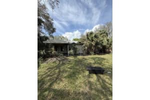 1165 6th Avenue, Vero Beach, FL 32960 Sold 08/25/25