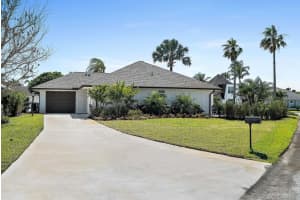 5722 SE Miles Grant Road, Stuart, FL 34997 Sold 08/05/25