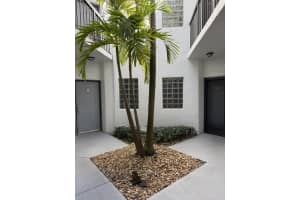 5451 Verona Drive G, Boynton Beach, FL 33437 Sold 07/17/25