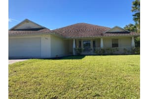 1135 17th Lane SW, Vero Beach, FL 32962 Sold 05/19/25