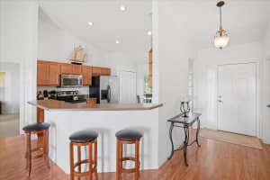 1135 17th Lane SW, Vero Beach, FL 32962 Sold 05/19/25