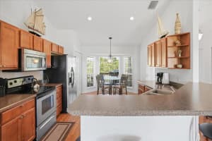 1135 17th Lane SW, Vero Beach, FL 32962 Sold 05/19/25