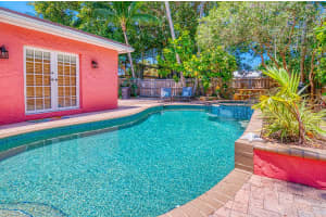 517 38th Street, West Palm Beach, FL 33407 Sold 05/19/25
