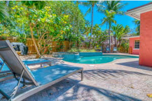 517 38th Street, West Palm Beach, FL 33407 Sold 05/19/25
