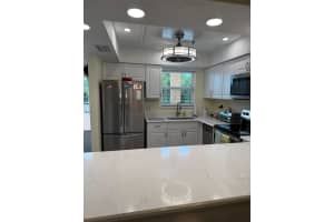2950 SE Ocean Boulevard SE 110202, Stuart, FL 34996 - MLS#R11074084