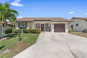 6109 Peachtree Lane, Greenacres, FL 33463 Sold 06/05/25