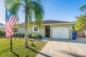 925 Jamaica Avenue, Sebastian, FL 32958 Sold 05/16/25