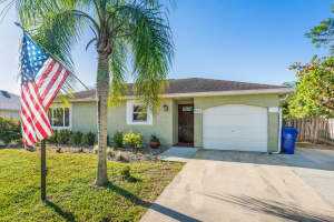 925 Jamaica Avenue, Sebastian, FL 32958 Sold 05/16/25