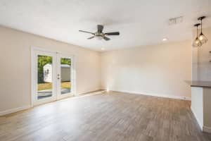 925 Jamaica Avenue, Sebastian, FL 32958 Sold 05/16/25