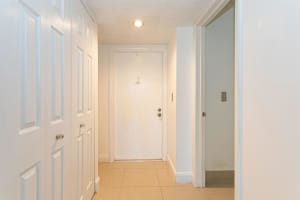 3810 Via Poinciana 104, Lake Worth, FL 33467 Sold 06/27/25