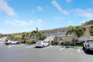 2132 Ne 1st Way 204, Boynton Beach