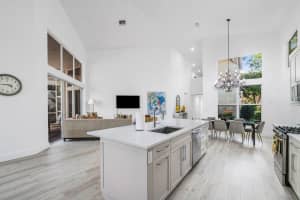 323 Sunset Bay Lane, Palm Beach Gardens, FL 33418 - MLS#R11074185