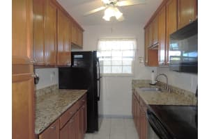 211 Manatee Lane A, Fort Pierce, FL 34982 - MLS#R11074238