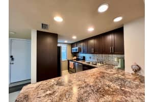 2828 Tennis Club Drive 503, West Palm Beach, FL 33417 Sold 06/11/25