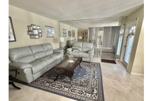 160 Plymouth V, West Palm Beach, Fl 33417, West Palm Beach