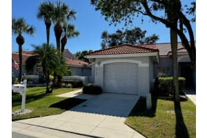8100 Summer Shores Drive, Delray Beach, FL 33446 - MLS#R11074359