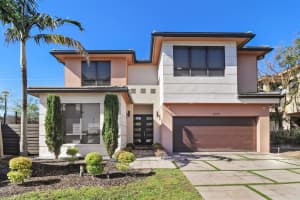 16185 SW 136th Terrace, Miami, FL 33196 Sold 06/20/25