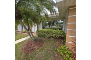 131 Lakes End Drive C, Fort Pierce, FL 34950 Sold 07/11/25