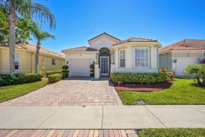 7061 Cataluna Circle, Delray Beach