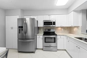 14112 Huntington Pointe Drive 105, Delray Beach, FL 33484 Sold 06/18/25