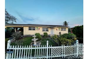 430 Eilon Avenue, South Bay, FL 33493 Sold 08/08/25