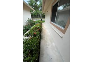 144 Paradise Crescent, Royal Palm Beach, FL 33411 Sold 05/05/25