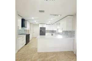 125 Sandpiper Avenue, Royal Palm Beach, FL 33411 Sold 07/11/25