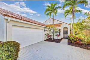 2556 La Cristal Circle, Palm Beach Gardens, FL 33410 Sold 08/18/25