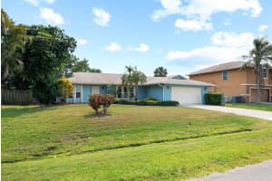 858 SE Cavern Avenue, Port Saint Lucie, FL 34983 Sold 05/13/25