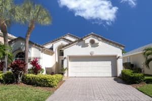 807 NW Mossy Oak Way, Jensen Beach, FL 34957 Sold 10/01/25