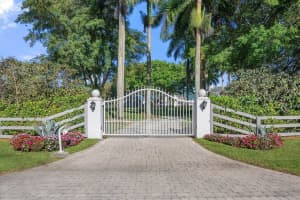 3220 Santa Barbara Drive, Wellington