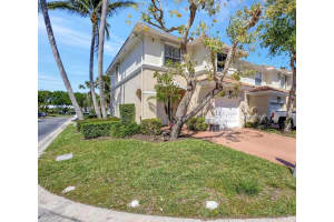 6132 Seminole Gardens Circle, Palm Beach Gardens, FL 33418 Sold 08/07/25