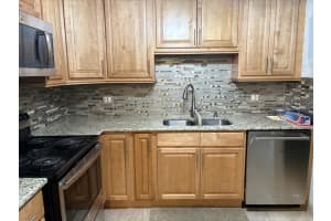 161 Plymouth V, West Palm Beach, Fl 33417, West Palm Beach