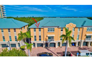 655 Casa Loma Boulevard, Boynton Beach, FL 33435 - MLS#R11074546