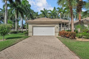 9771 Crescent View Drive S, Boynton Beach, FL 33437 Sold 07/02/25