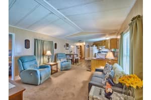 7327 SE Swan Avenue, Hobe Sound, FL 33455 Sold 04/29/25