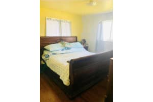 2730 S Avenue Avenue, Riviera Beach, FL 33404 Sold 07/28/25