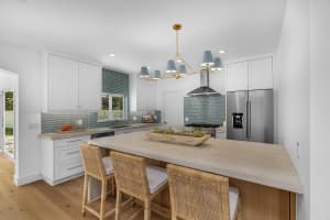 1615 E Camino Del Rio, Vero Beach, FL 32963 - MLS#R11074625