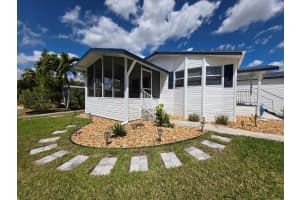 6469 Cypress Lane, Lantana, FL 33462 - MLS#R11074668