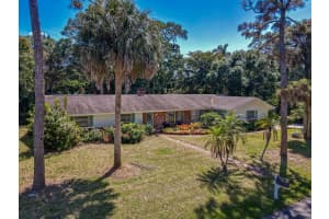 5528 Hibiscus Road, Jupiter, FL 33458 Sold 08/15/25