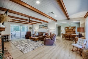 5528 Hibiscus Road, Jupiter, FL 33458 Sold 08/15/25