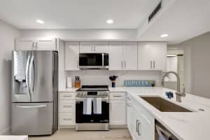 501 S Seas 202 Drive 202, Jupiter, FL 33477 Sold 01/03/26