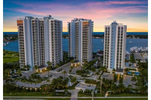 110 Water Club Court N, North Palm Beach, FL 33408 - MLS#R11074730