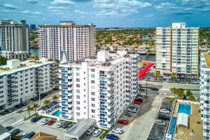 1701 S Ocean Drive 401, Hollywood, FL 33019 - MLS#R11074736