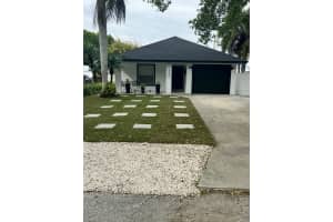 430 16th Street SW, Vero Beach, FL 32962 Sold 05/30/25