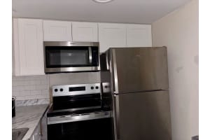 184 S Suffolk E E, Boca Raton, FL 33434 Sold 05/28/25